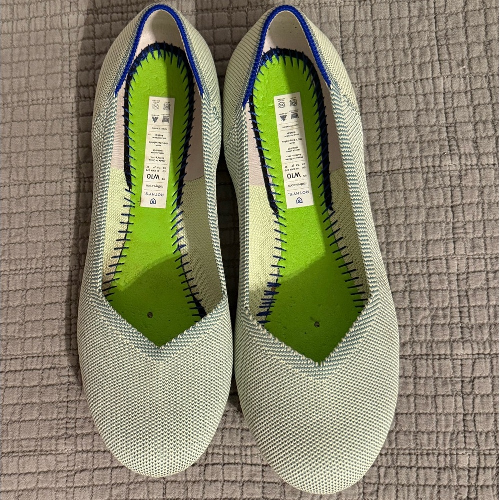 Mint Rothy’s rounded toe flats